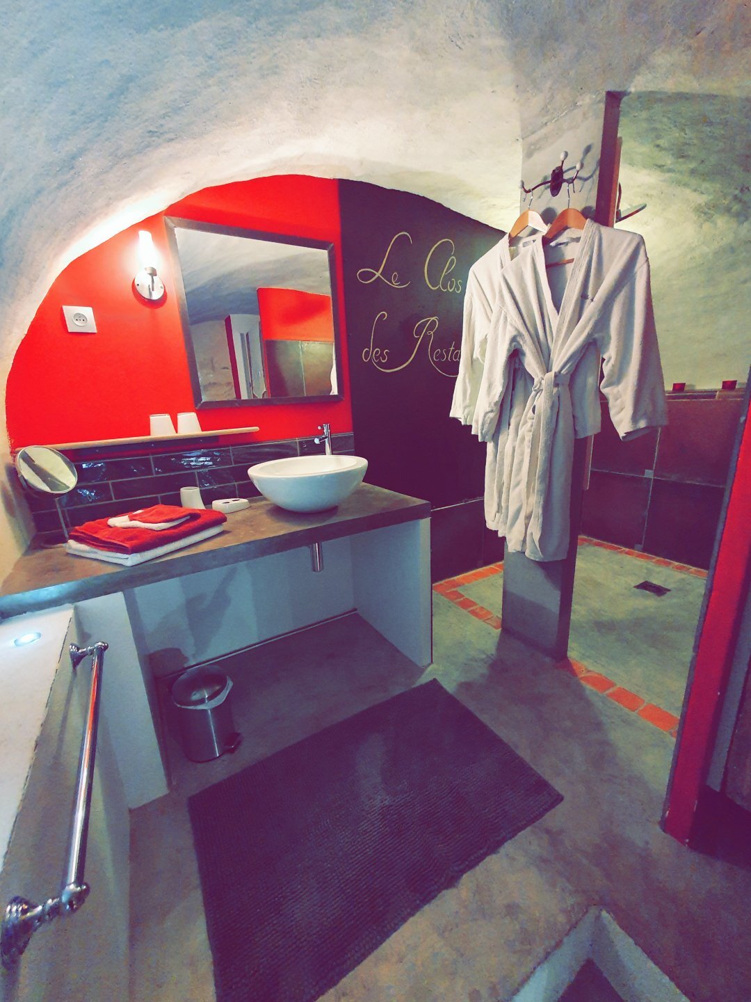 Le Clos des Restanques-官方