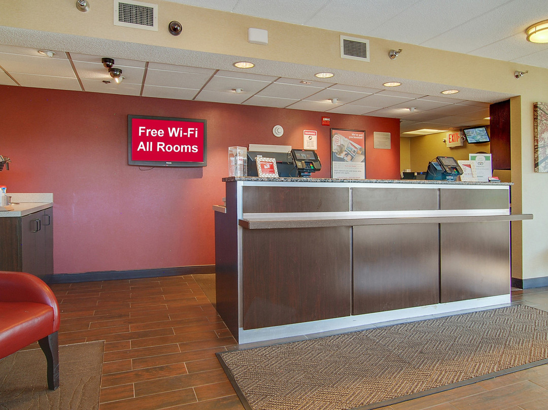 Red Roof Inn Akron主图