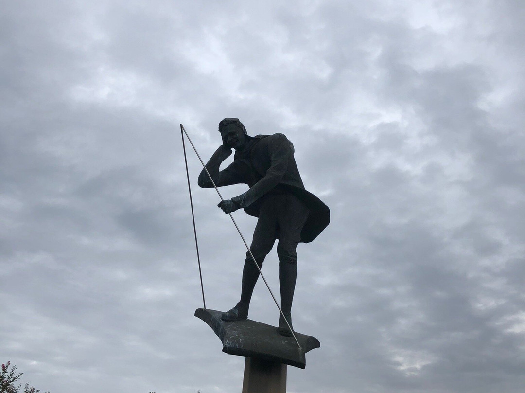 Charles Lindbergh Monument-Americus必去景点