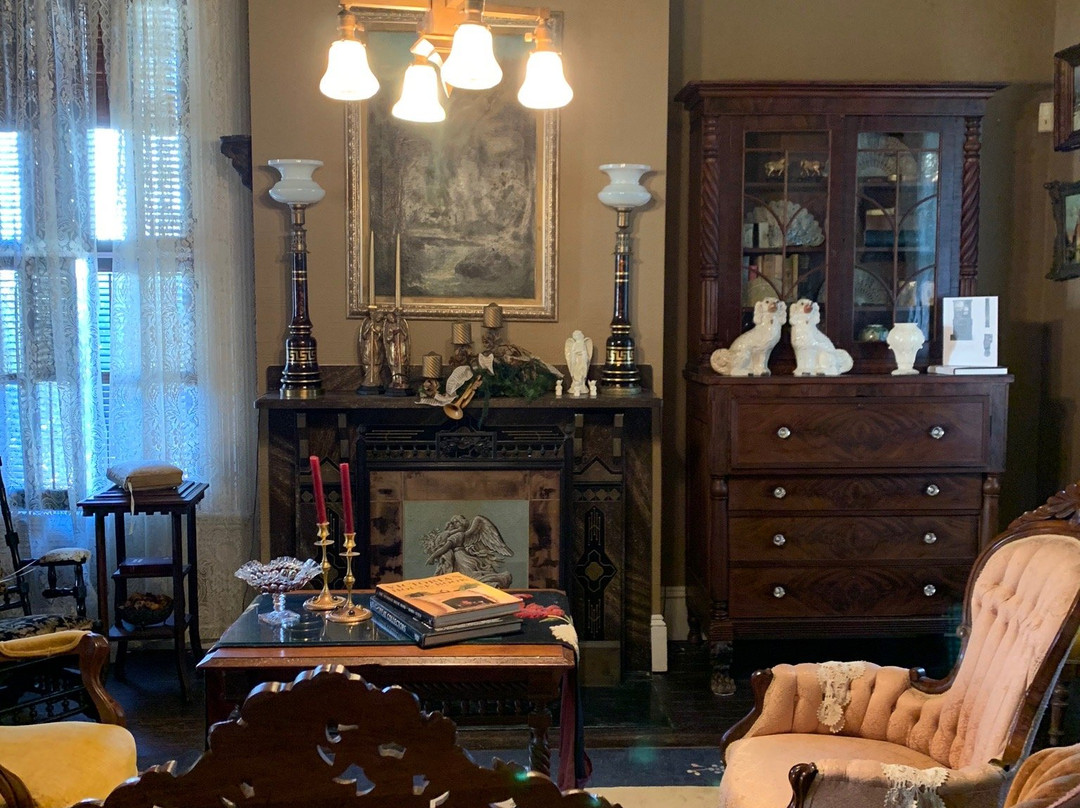 Mansion on Main Bed & Breakfast主图