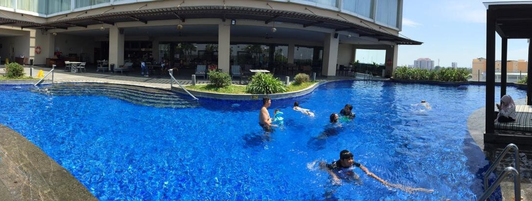 The Luxton Cirebon Hotel & Convention主图