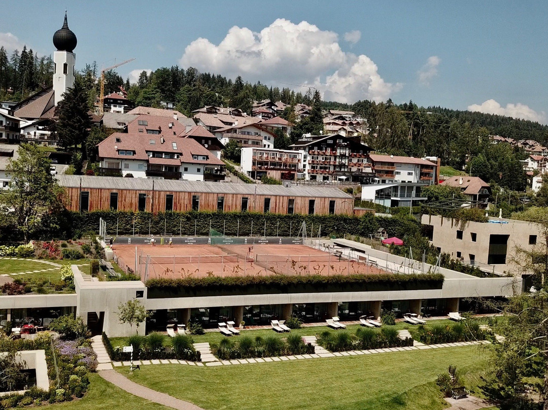 欧尔兹尼尔公园酒店主图