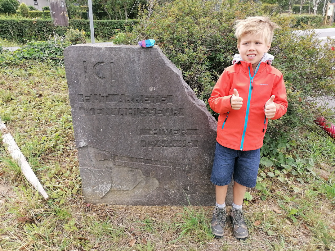 Malmedy Massacre Memorial景点图片