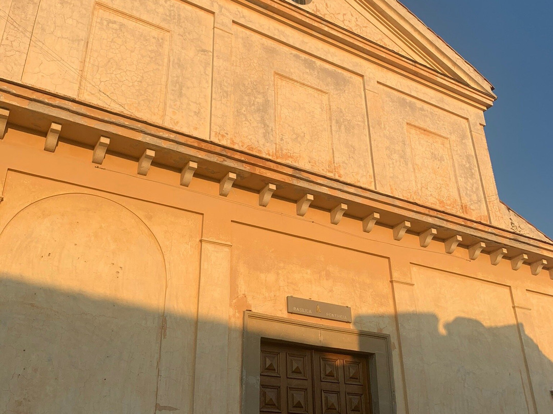Basilica Pontificia Santa Maria de Gulia景点图片