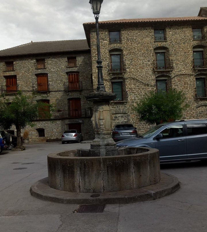 Iglesia de San Sebastian-Labuerda必去景点