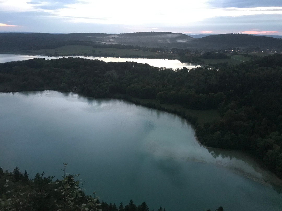 Belvedere des Quatre Lacs-La Chaux-du-Dombief必去景点