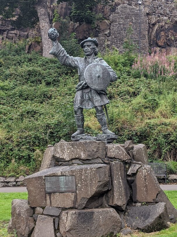 Rob Roy McGregor Statue-斯特灵必去景点