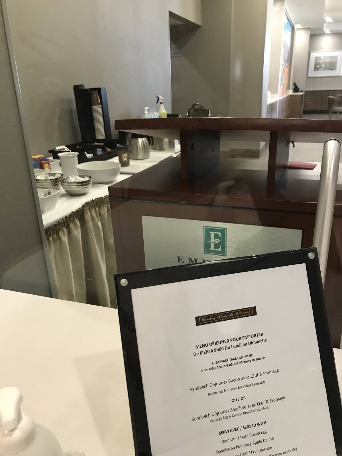 Embassy Suites By Hilton Montreal Airport-餐饮