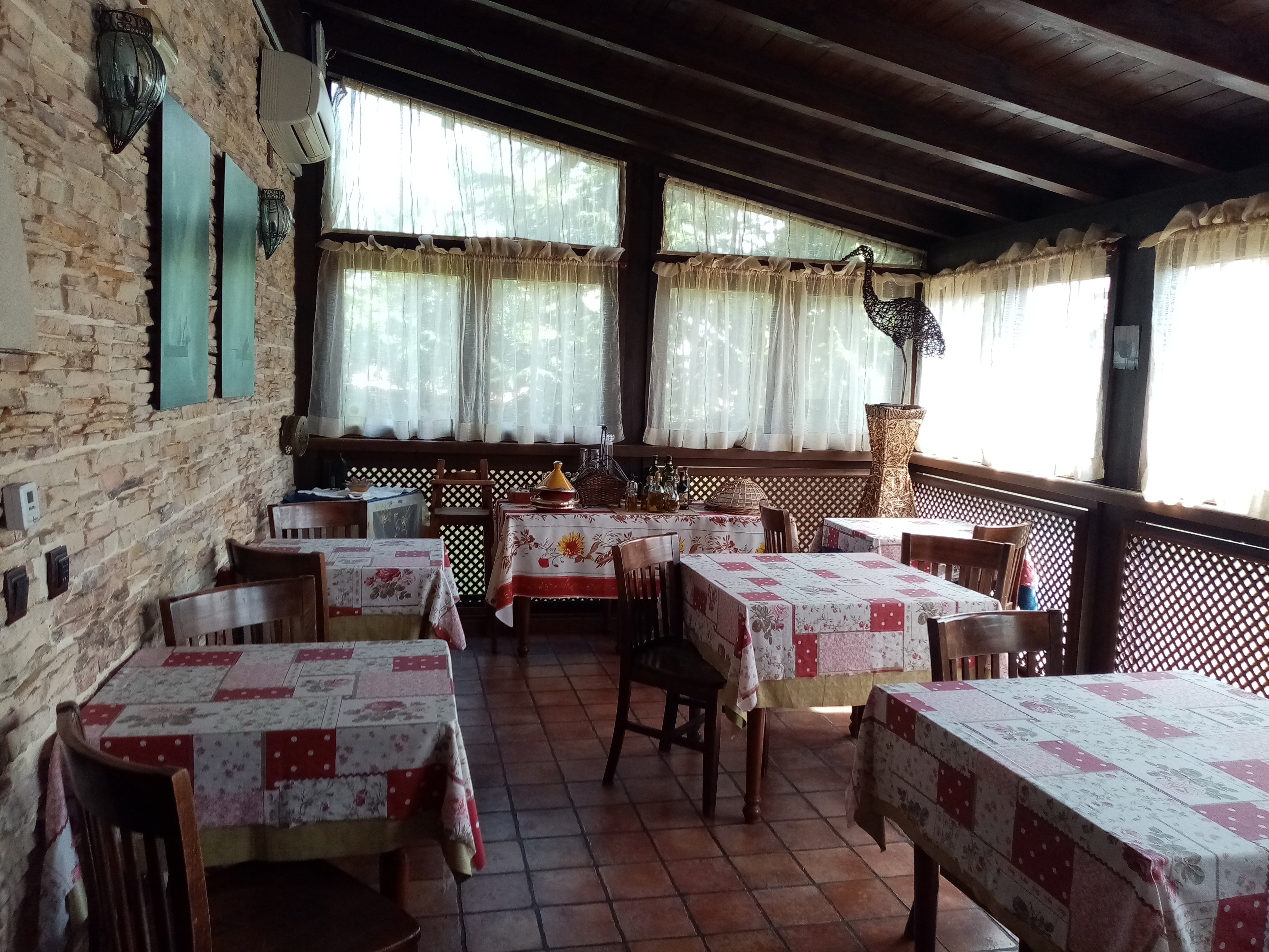 Hospedería Ballesteros-餐饮
