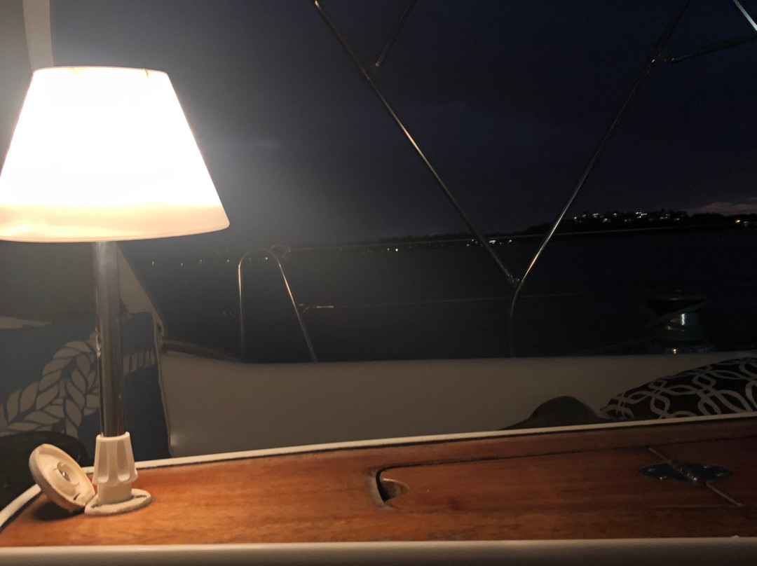 Blue Water Sailing-科莱特必去景点