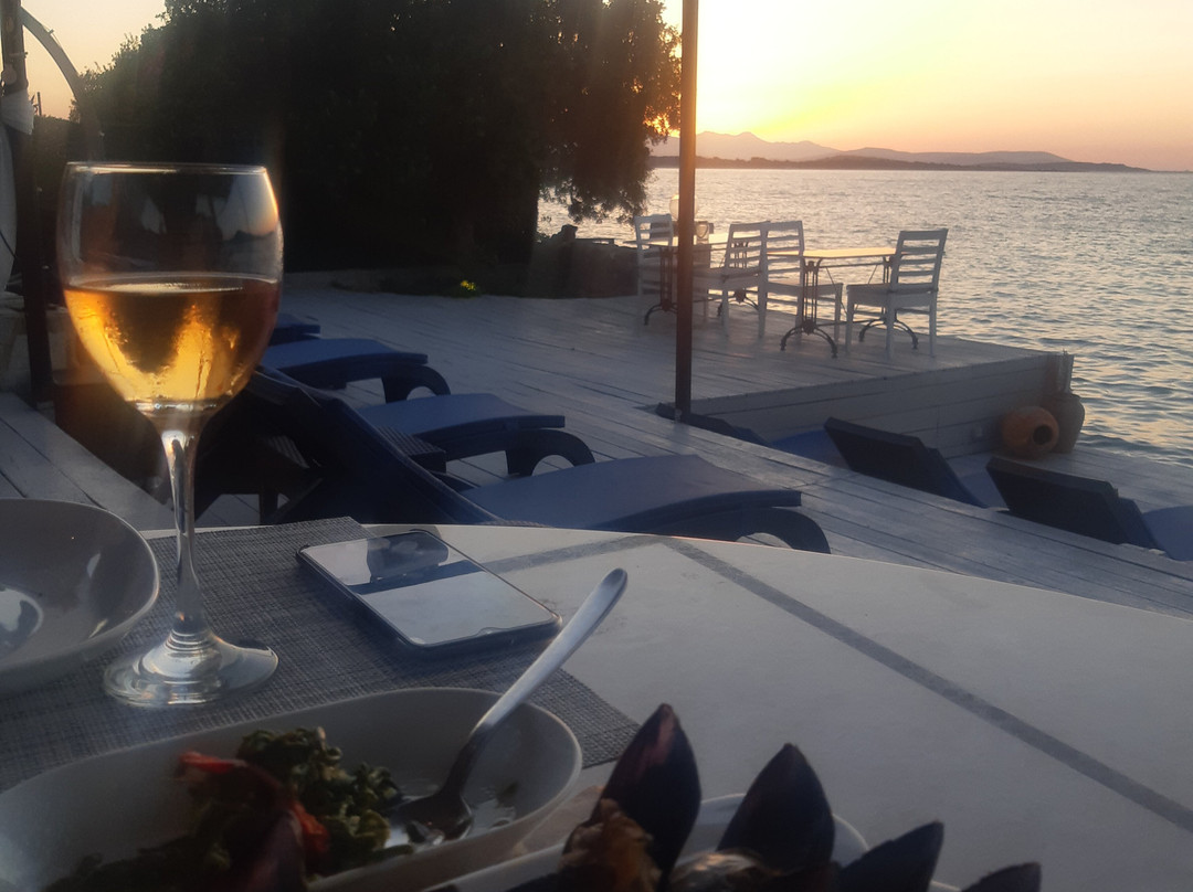 Erythros Boutique Hotel主图