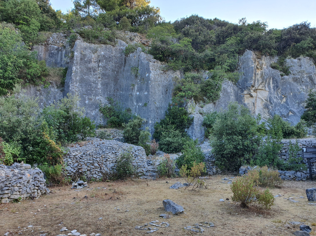 Splitska  - Roman Quarries景点图片