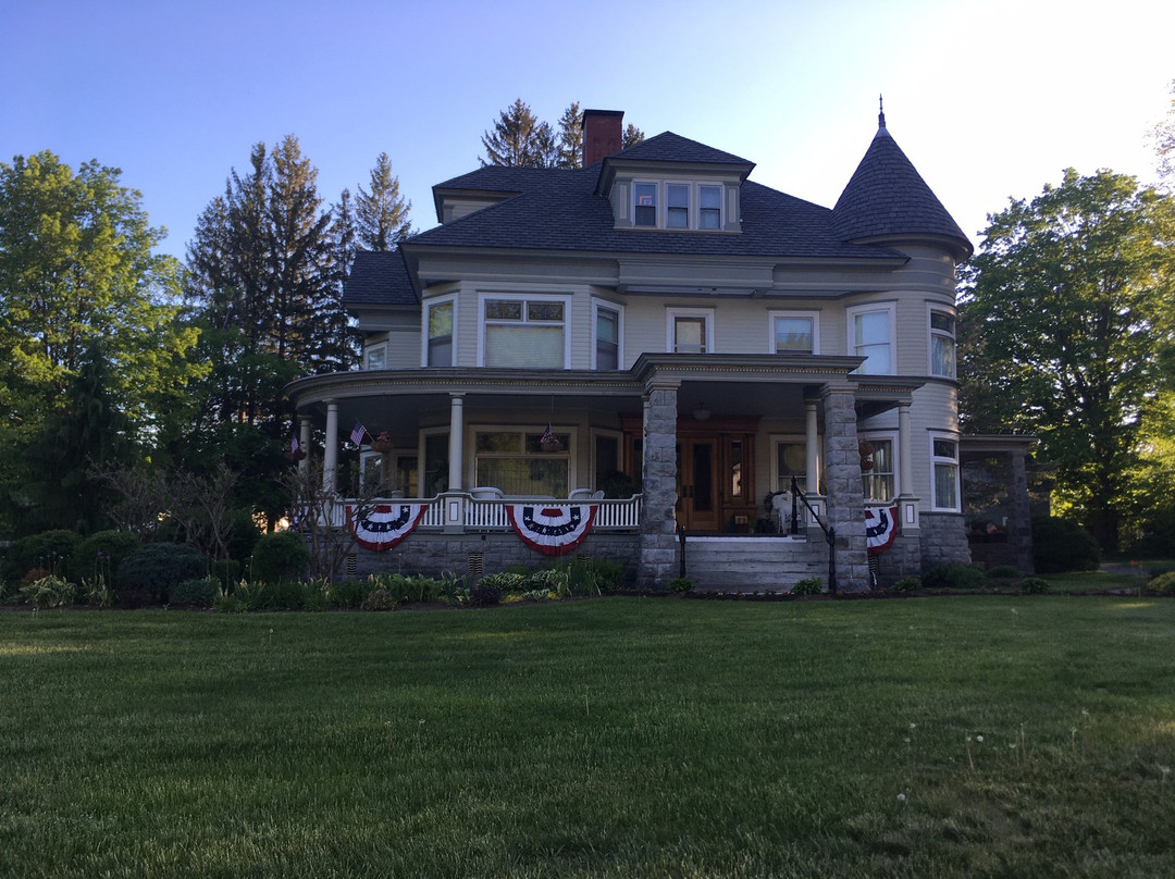 Cornerstone Victorian Bed & Breakfast主图