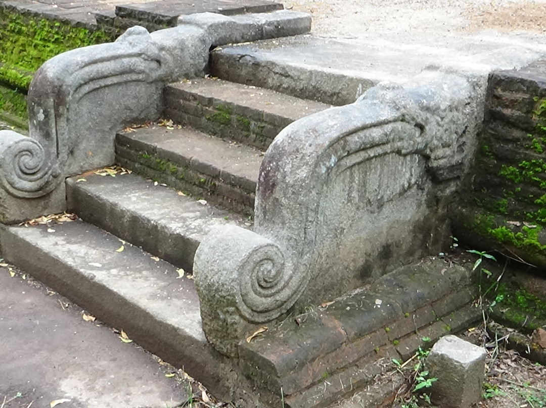 Twin Baths (Kuttam Pokuna)-阿努拉德普勒圣城必去景点