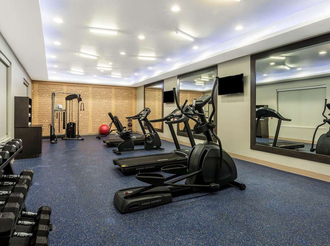 奥德萨北锡耶纳塔拉昆塔温德姆套房酒店主图