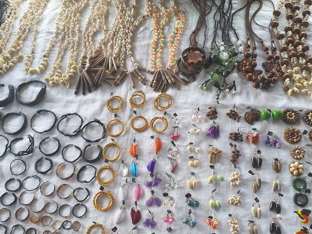 Bosnik Market-Biak必去景点