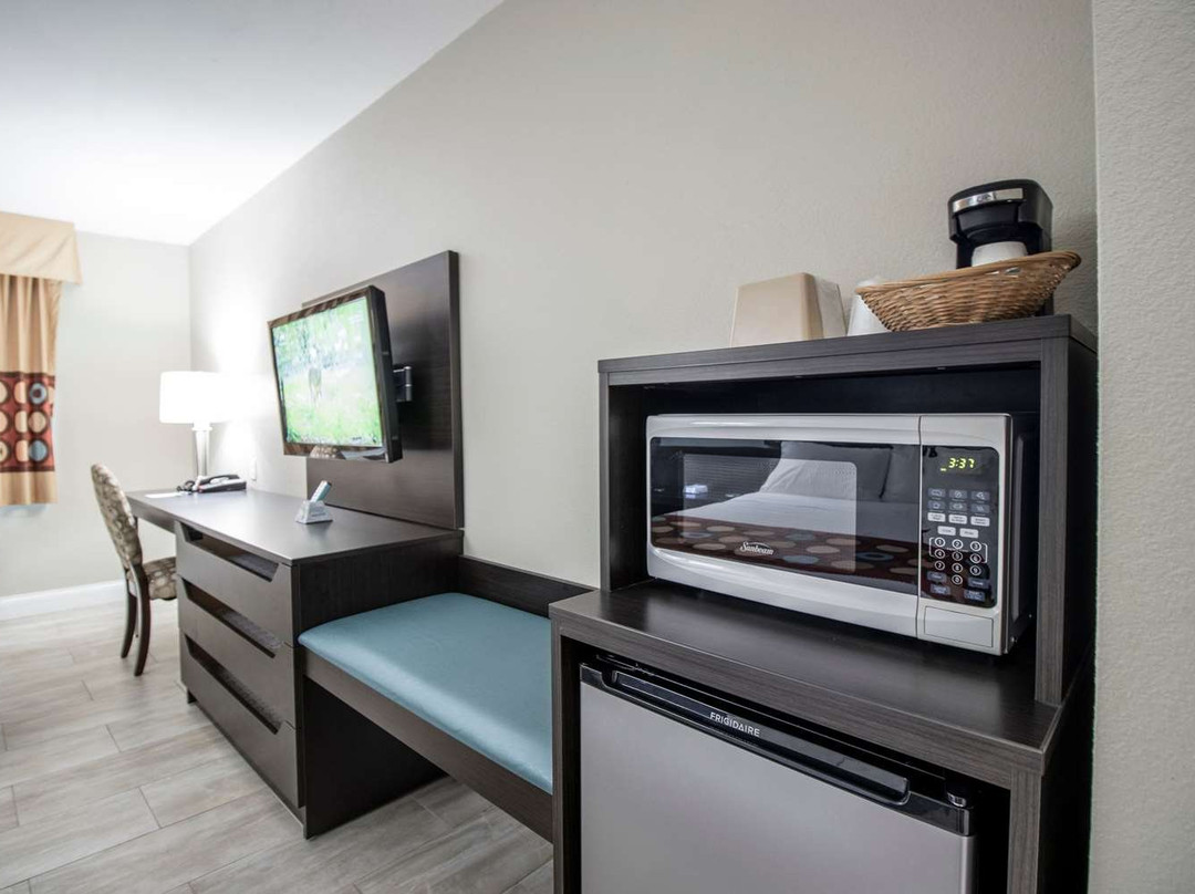 Super 8 by Wyndham Owensboro主图