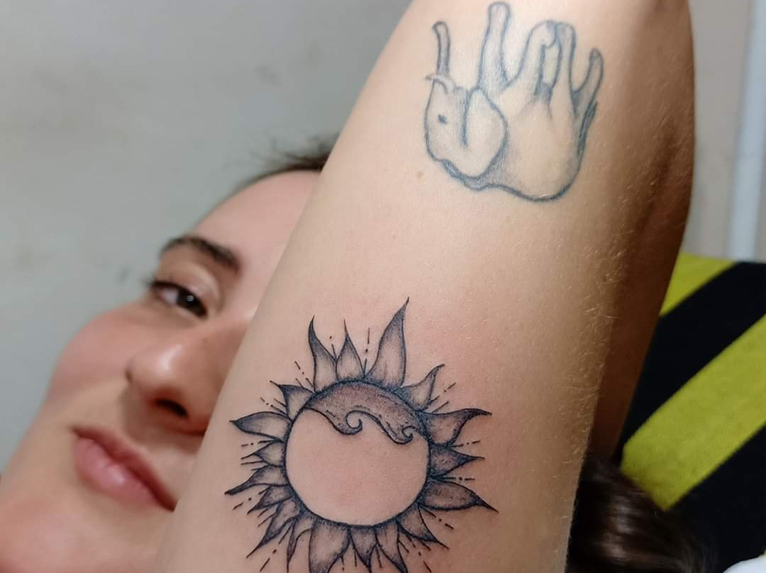 dee tattoo studio ella-埃勒必去景点