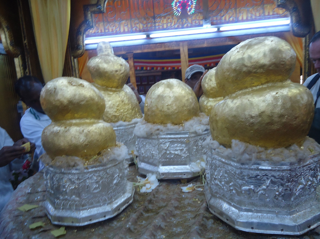 Hpaung Daw U Pagoda