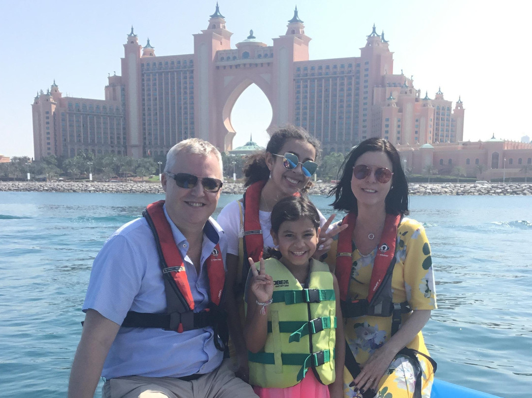 Nemo Boat Tour Dubai-迪拜必去景点