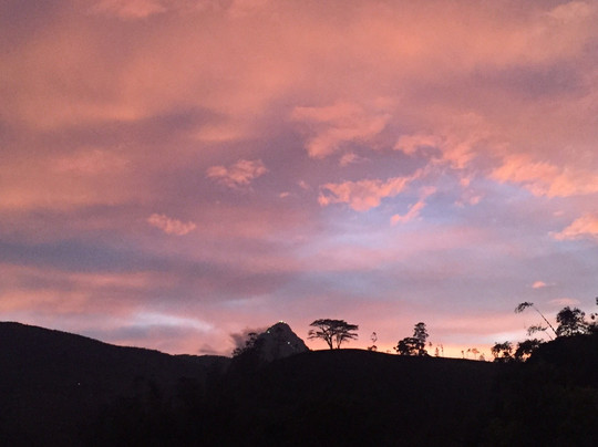 Ayos Hill Adam's Peak主图