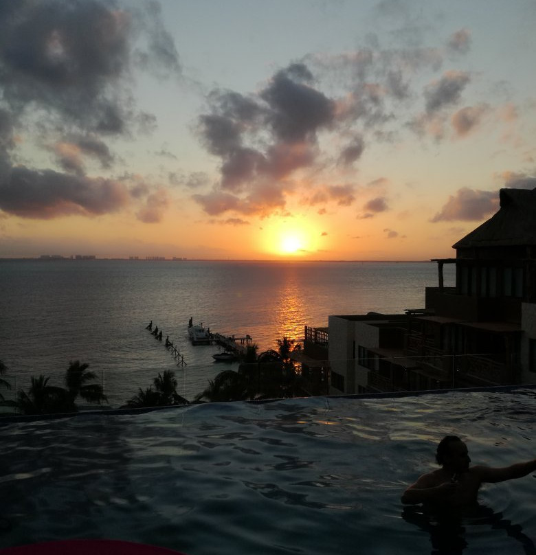 TOP by Beló-女人岛必去景点