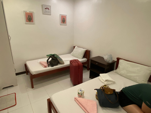 露娜奥斯洛布旅人旅馆主图