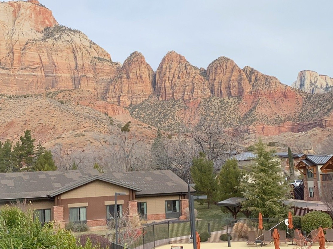 Hampton Inn & Suites Springdale/Zion National Park主图
