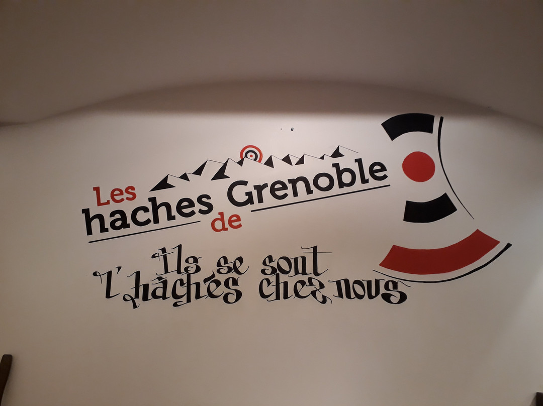 Lancer de hache Grenoble • Bar Les haches de Grenoble景点图片