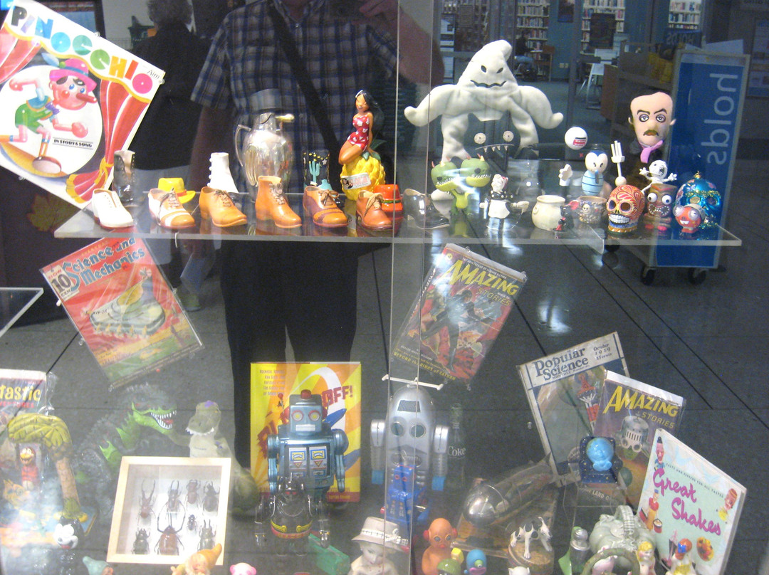 Burbank Central Library-伯班克必去景点