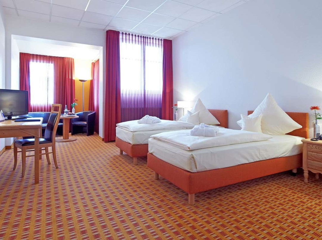 波内堡贝斯特韦斯特酒店主图