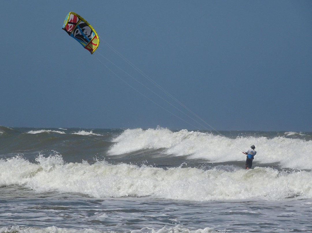 CLUB DE KITESURF DE SALINAS DEL REY