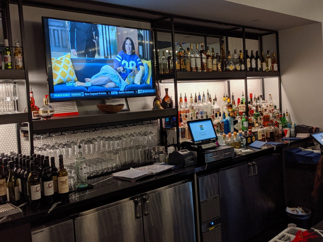 Hyatt Place East Moline - Quad Cities主图