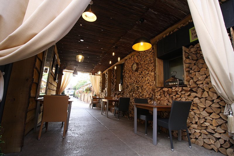 The Saracens Head Hotel-官方