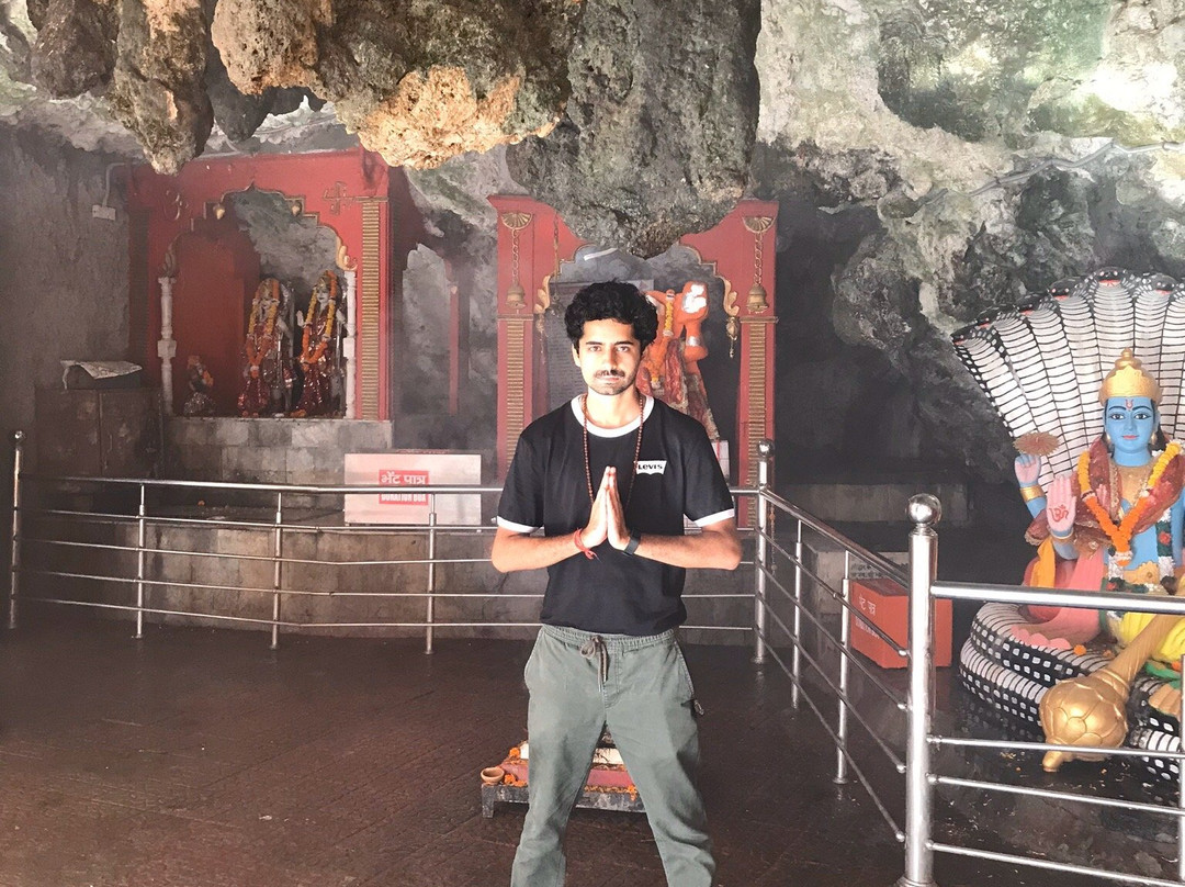 Tapkeshwar Temple景点图片