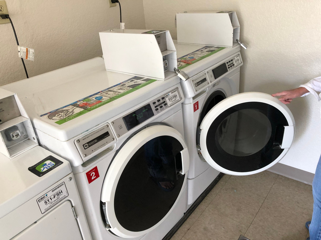 卡马里奥晚安旅馆主图