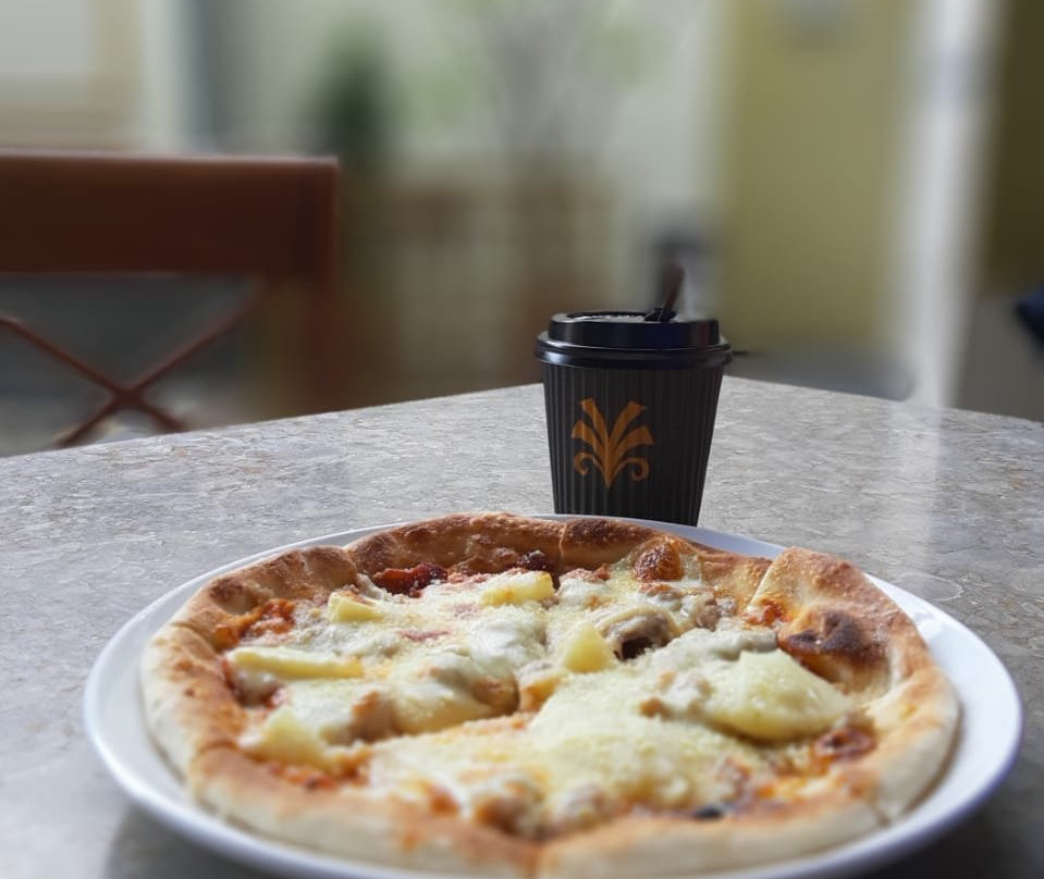 Myko Hotel and Convention Center Makassar主图