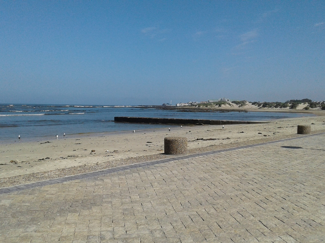 Gordon's Bay Main Beach-高登湾必去景点