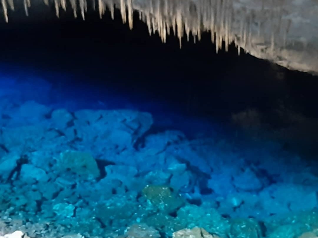 Gruta do Lago Azul-博尼图必去景点