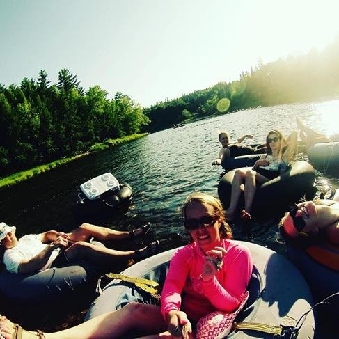 NTR (Nashwaak Tube Rentals)景点图片