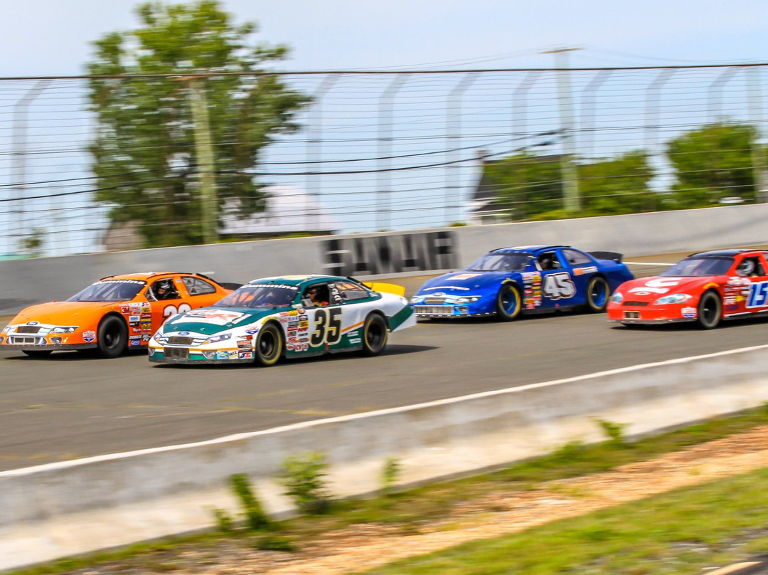 Ecole de Stock-Car Cabana-Saint-Pie必去景点