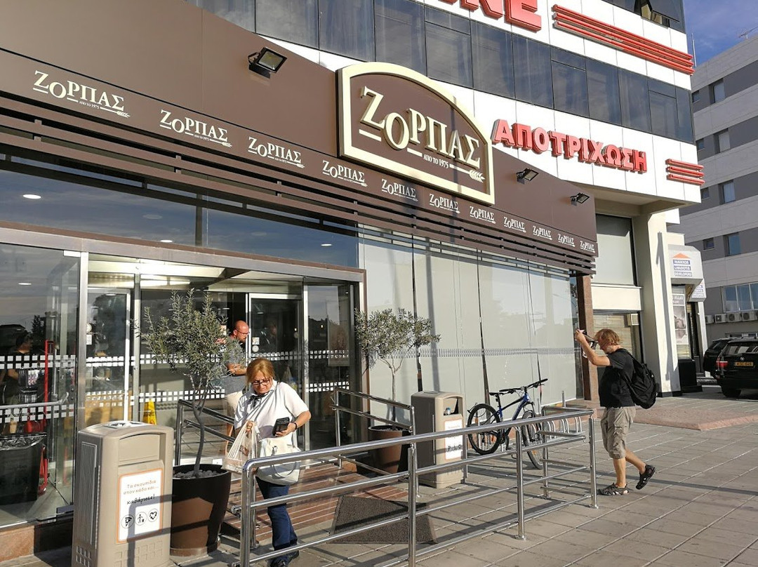 Sunflower Hotel Apartments主图