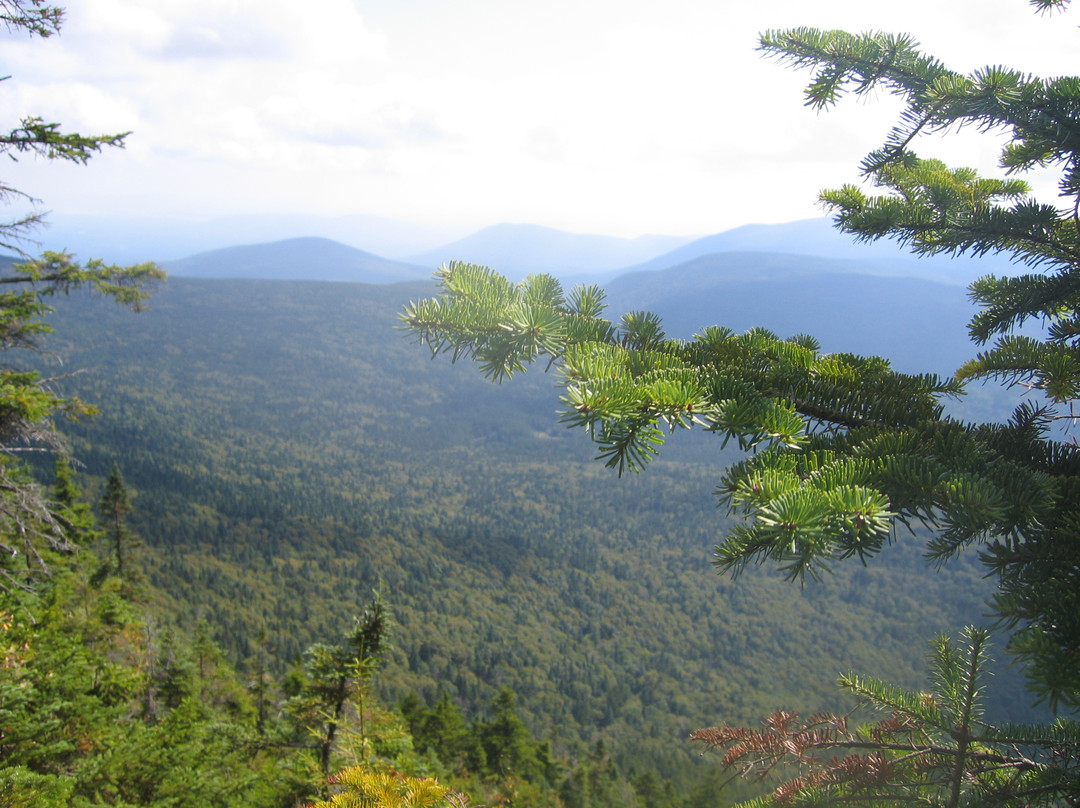 Mount Tripyramid景点图片