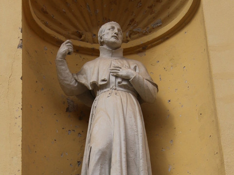 Eglise Saint Charles-Bastia必去景点