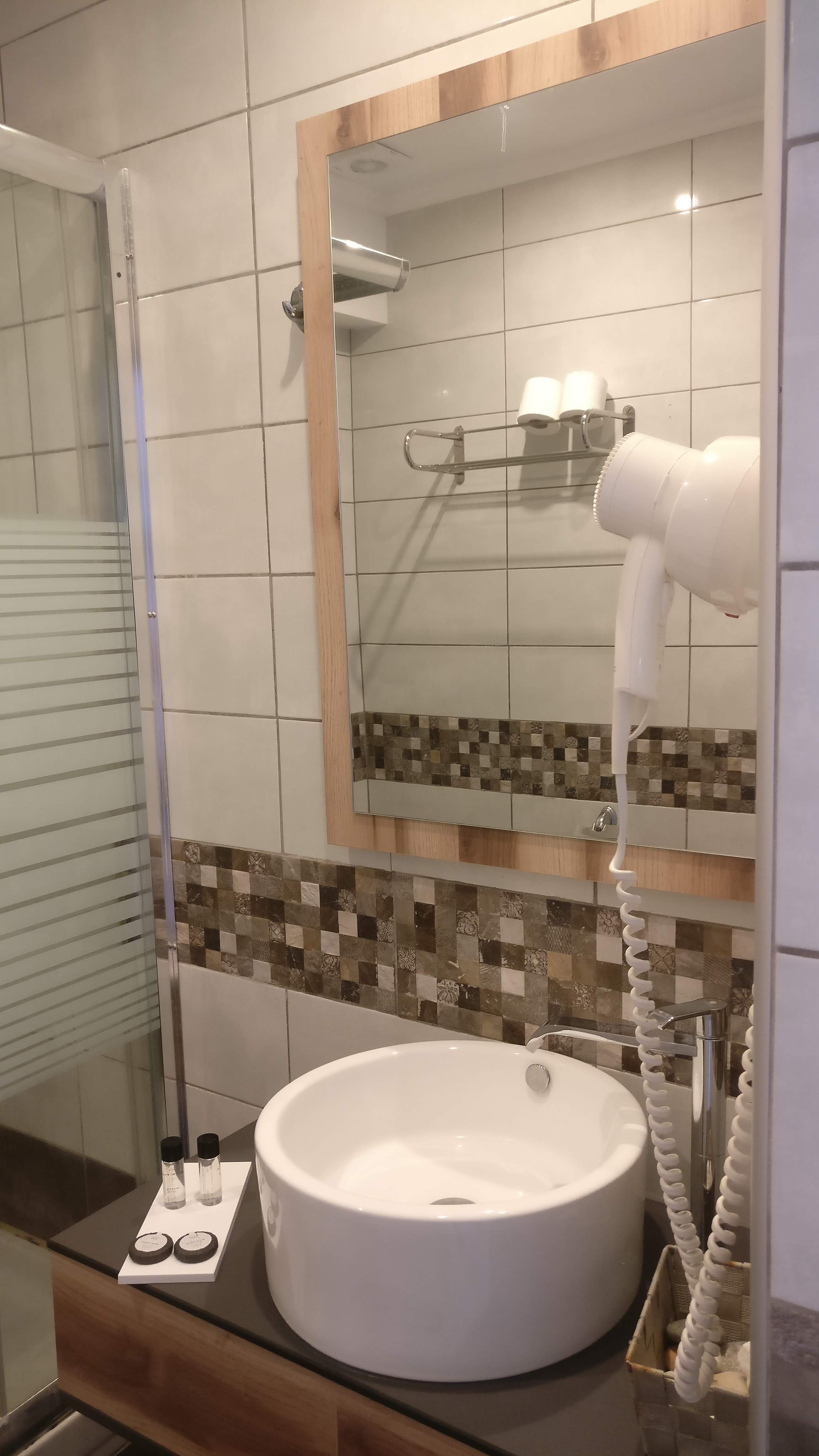 Anny Residences & Suites-浴室