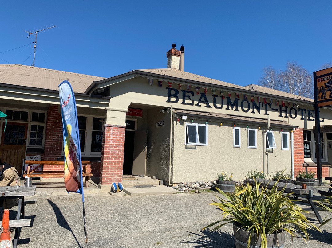 Beaumont Hotel主图