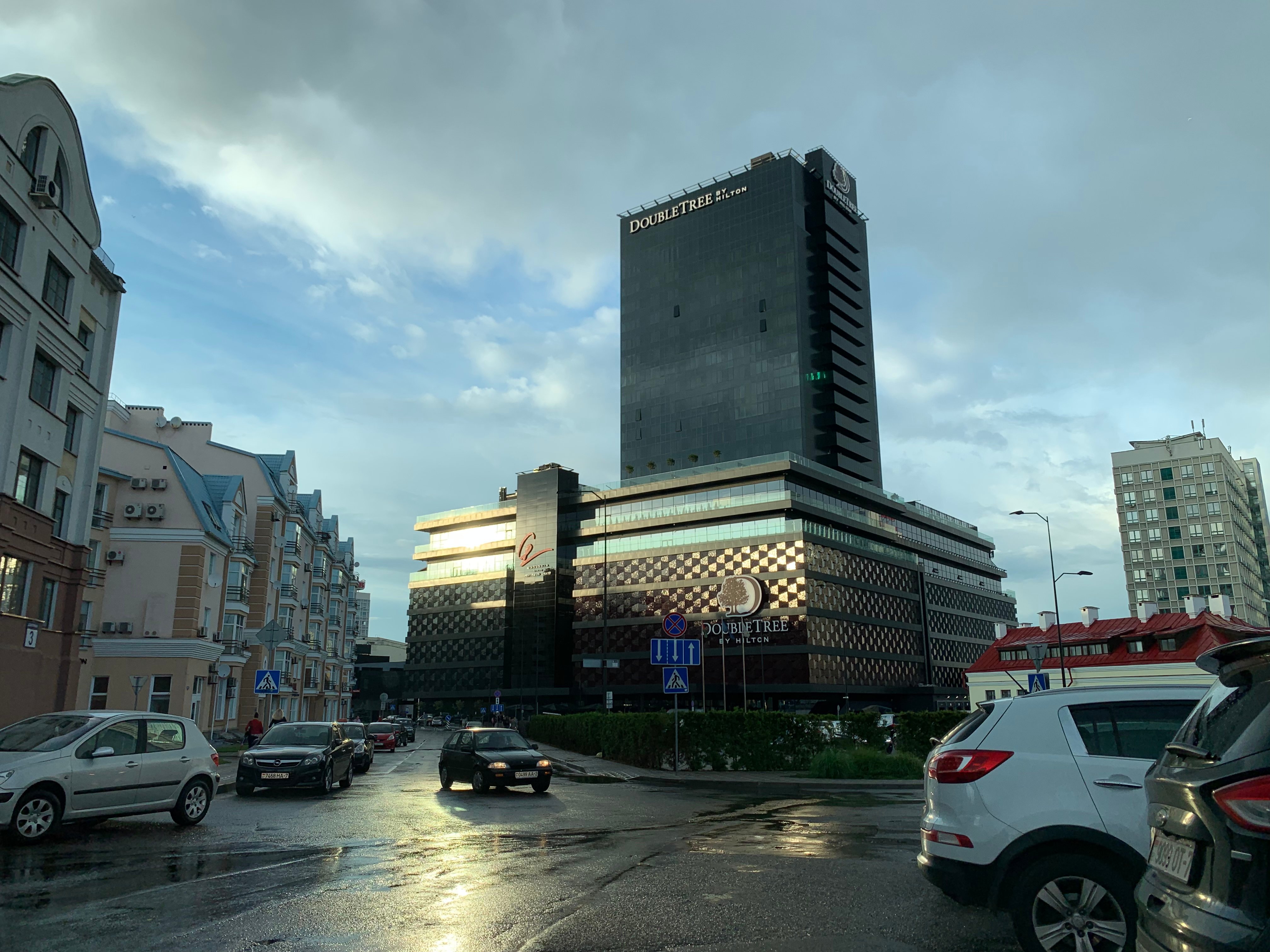 DoubleTree by Hilton Hotel Minsk-浴室