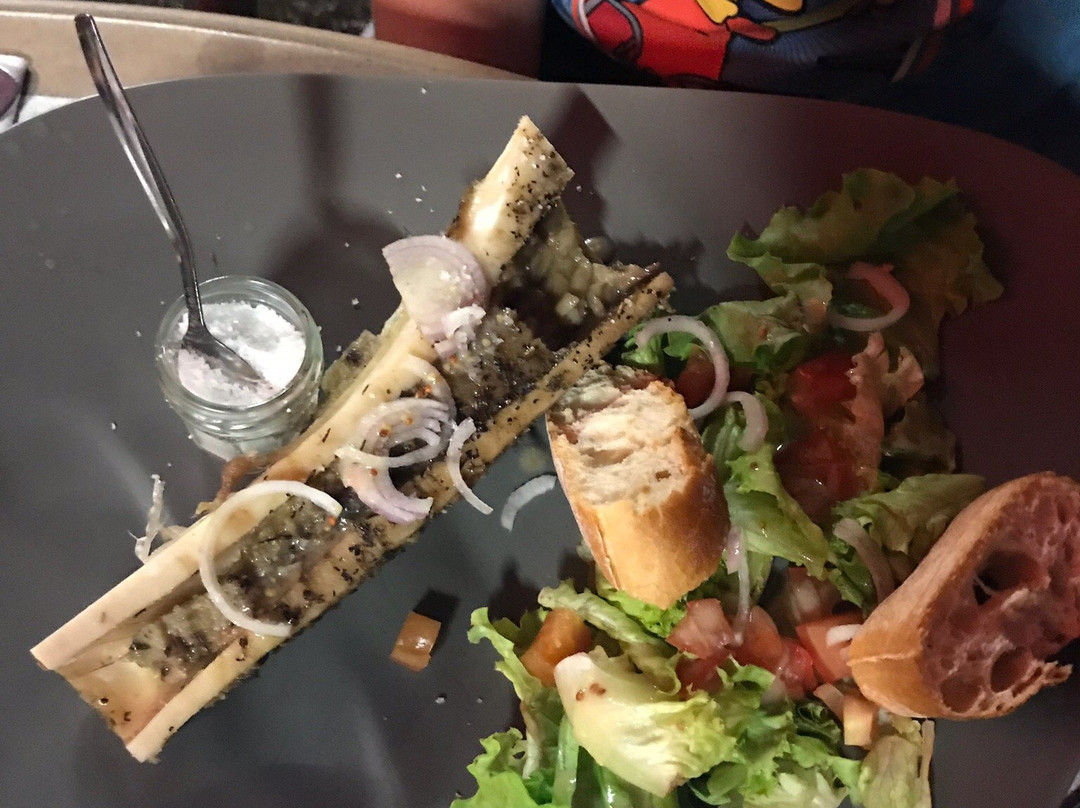 Logis Hôtel Deshors Foujanet主图