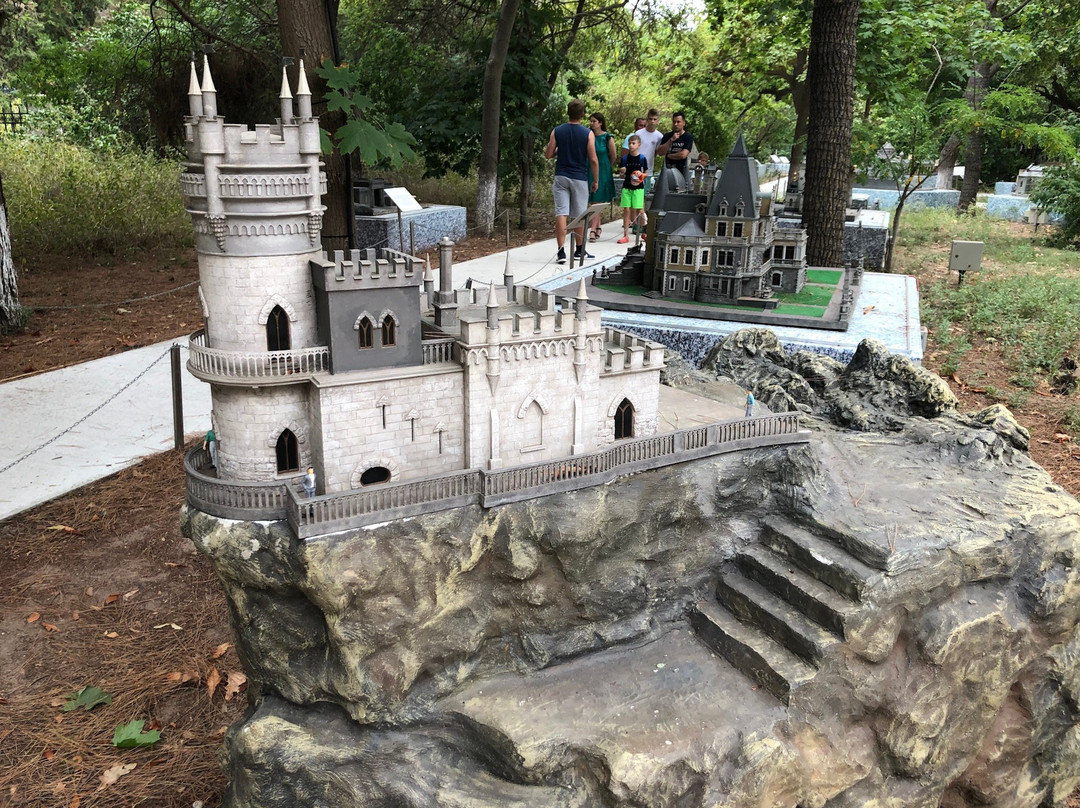 Yevpatoria Park Crimea in Miniature-Yevpatoriya必去景点