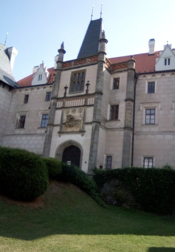 Zleby Castle景点图片